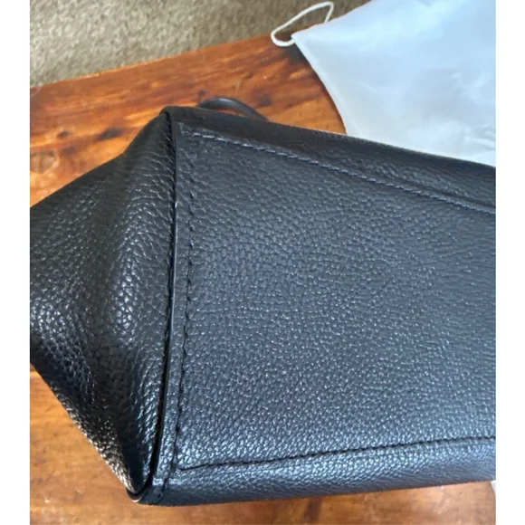 Coach Black Leather Tote Bag with Gold Chain Handles in EUC - Picture 11 of 12